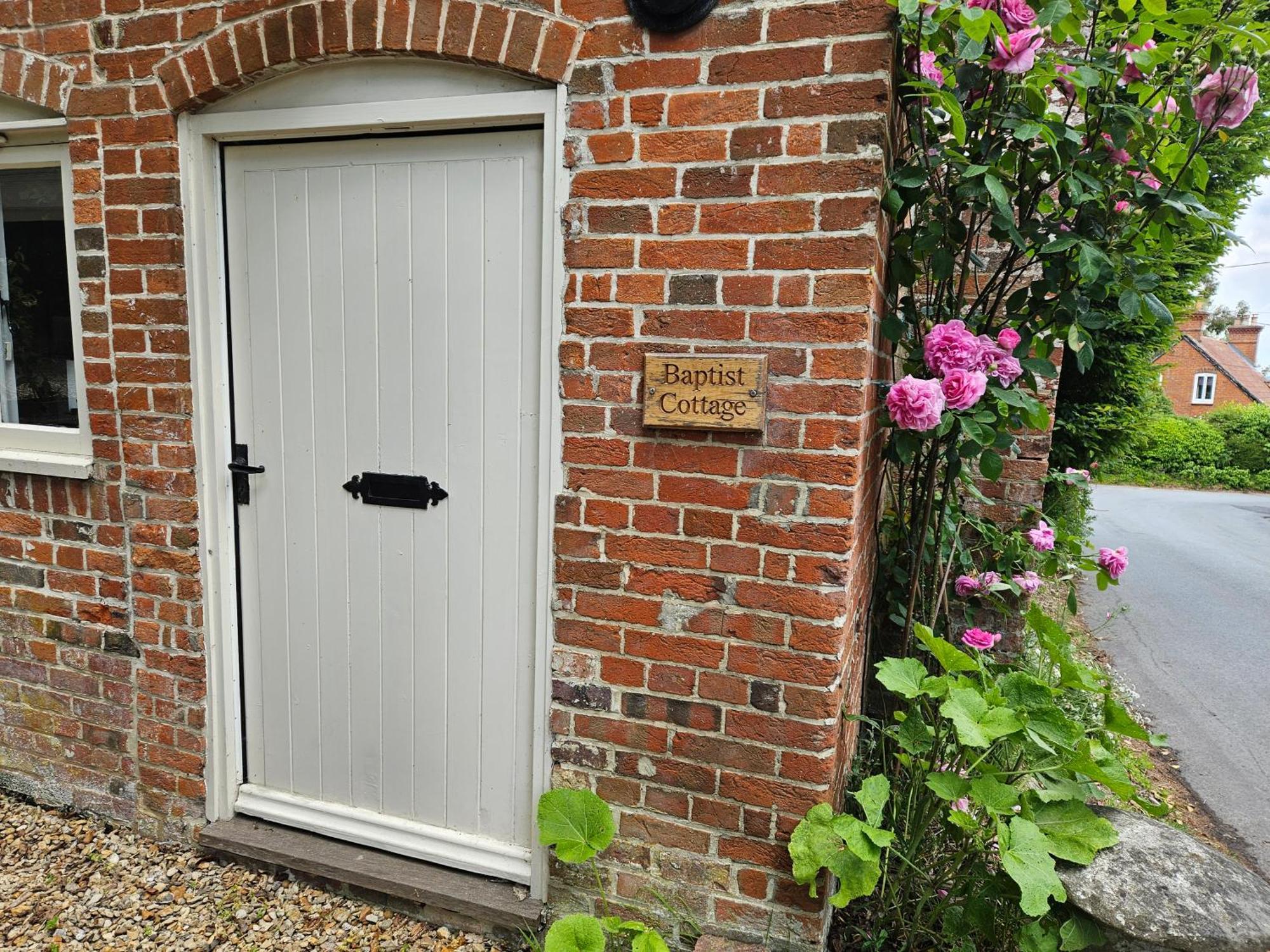 Baptist Cottage Cheverell ภายนอก รูปภาพ